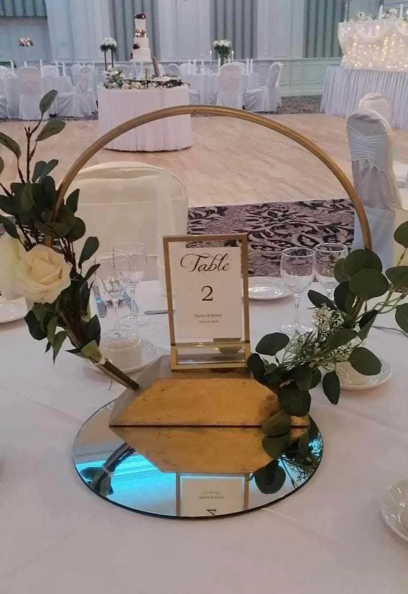 Centrepieces - Image 1