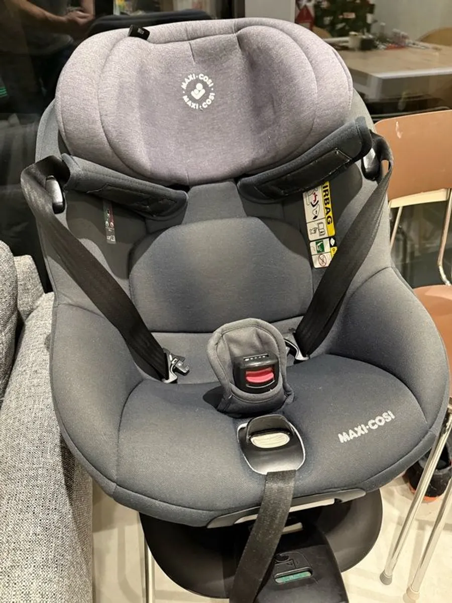 Maxi Cosi Mica 360 infant car seat - Image 3