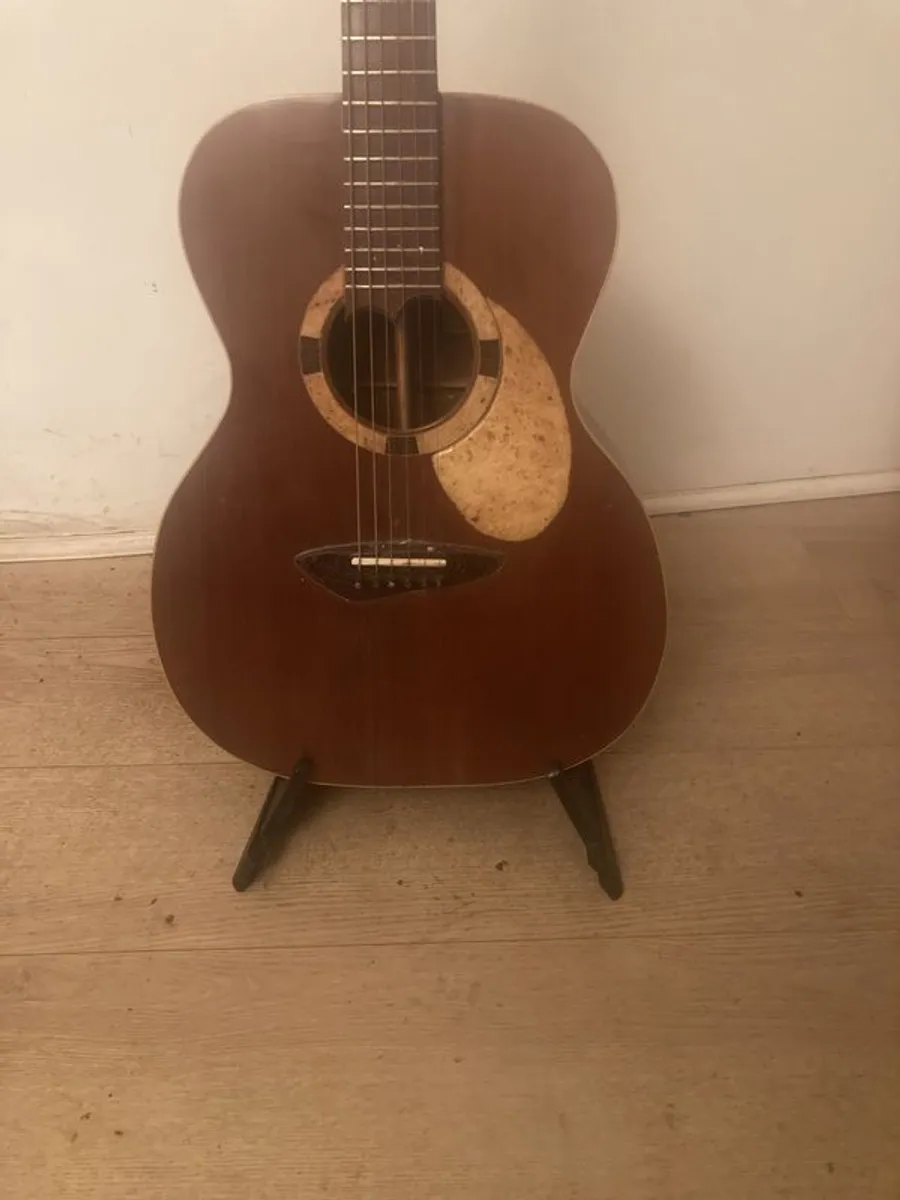 Acoustic Guitar Luthier Made - Image 2