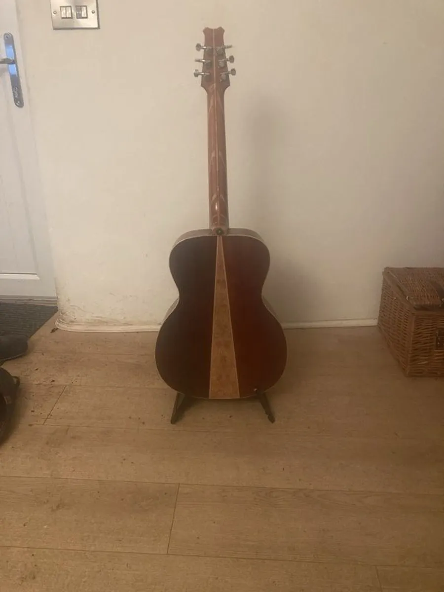 Acoustic Guitar Luthier Made - Image 3