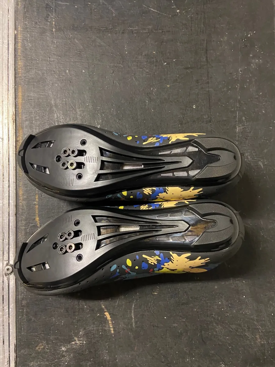 Cycling shoes - Image 2