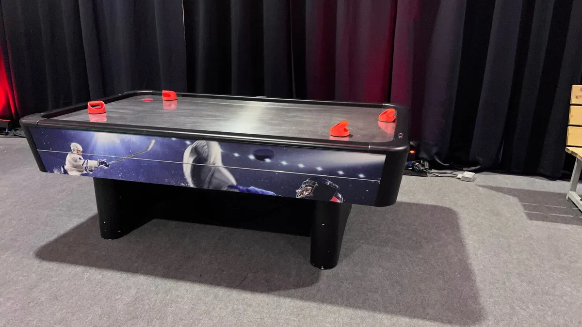 Air Hockey Table - Image 1