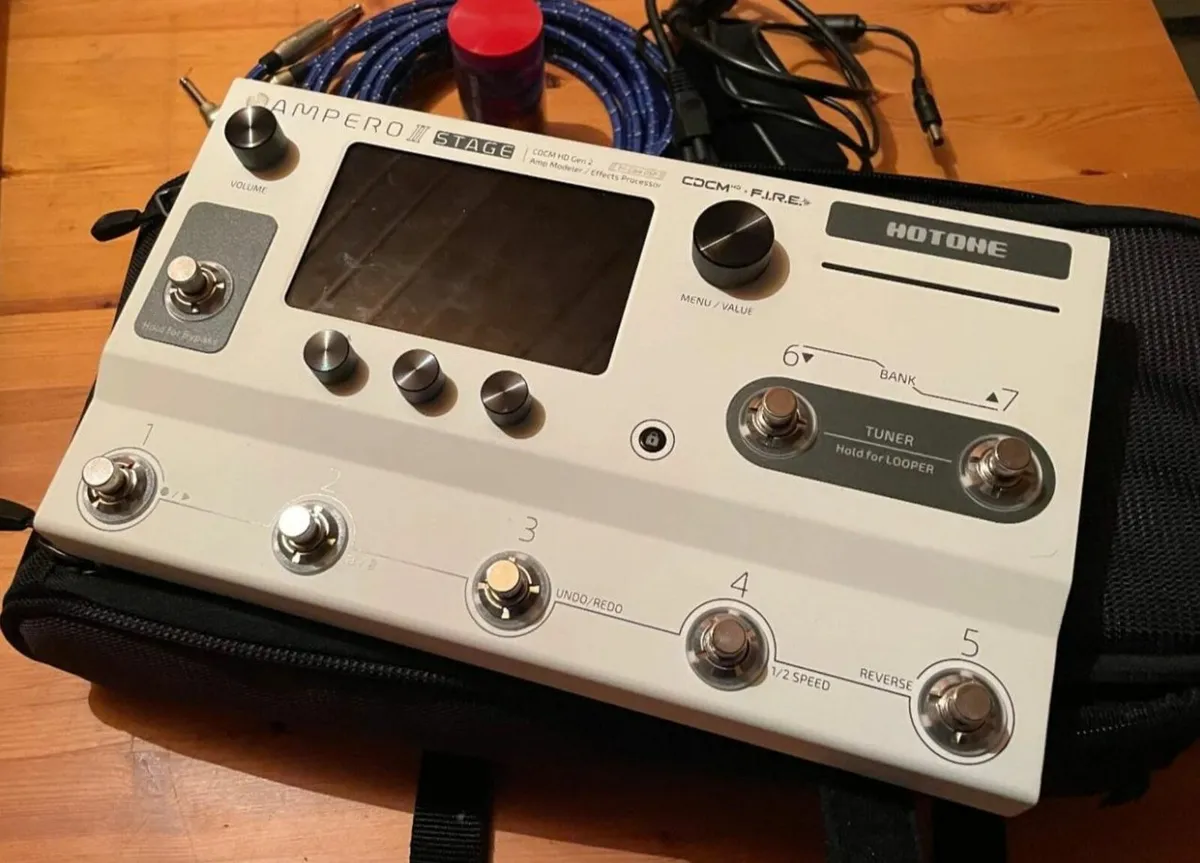 Hotone Ampero II Stage with Carry Bag - Image 1