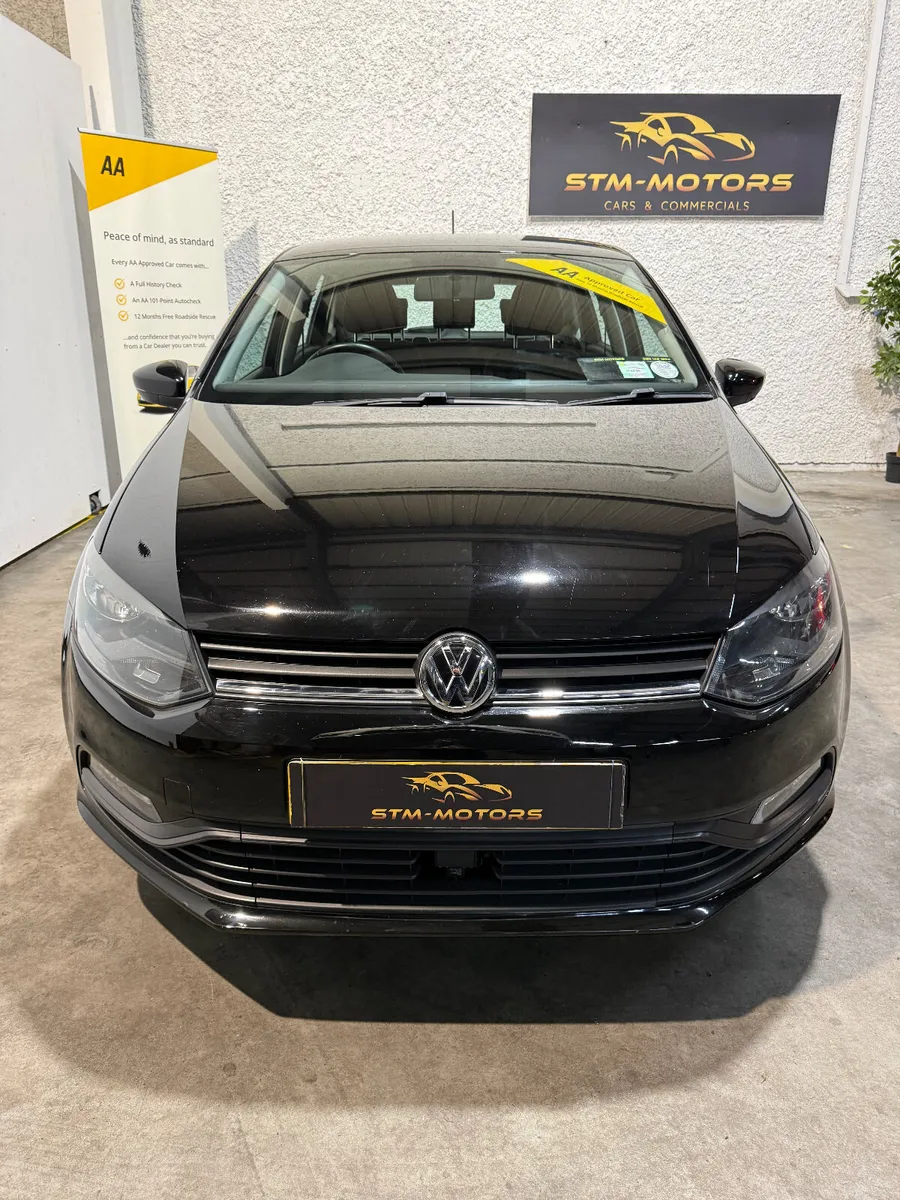 Volkswagen Polo 2015 - Image 2