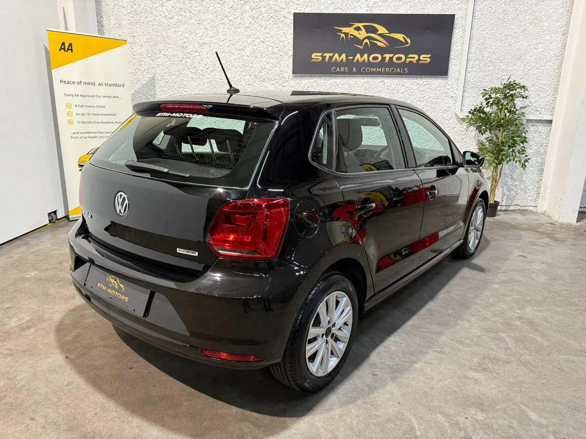 Volkswagen Polo 2015 - Image 4