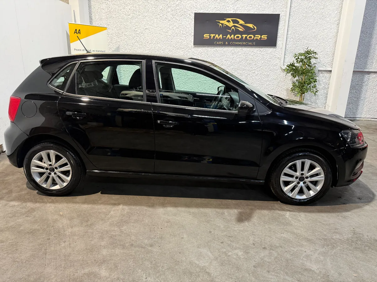 Volkswagen Polo 2015 - Image 3