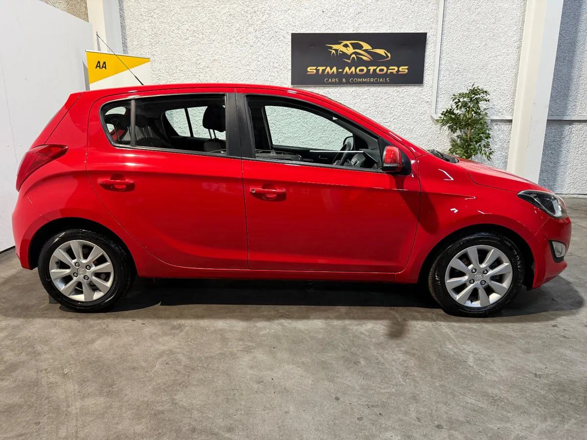 Hyundai i20 2013 New NCT - Image 4