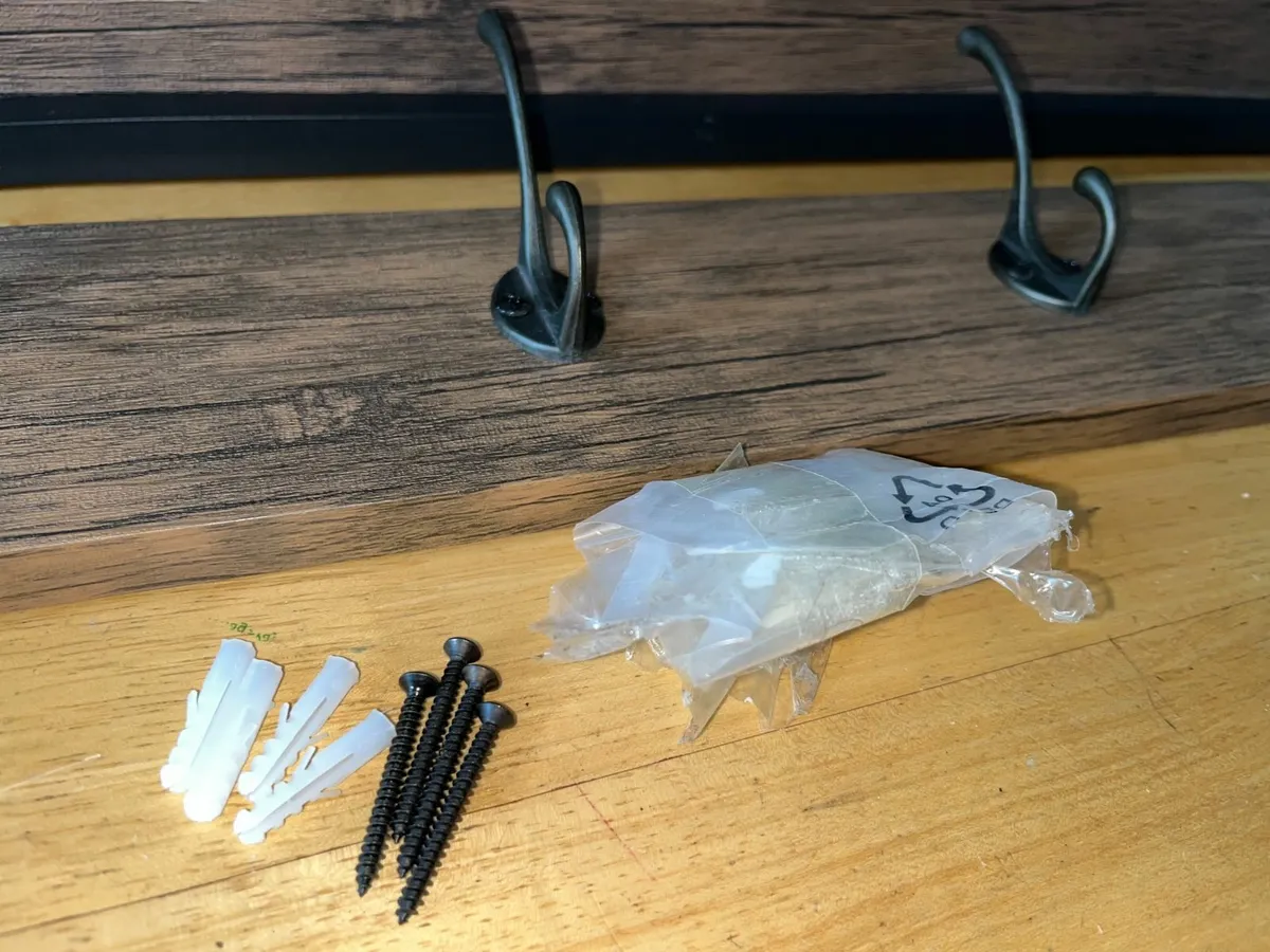 Coat hooks / Coat rack - Image 1