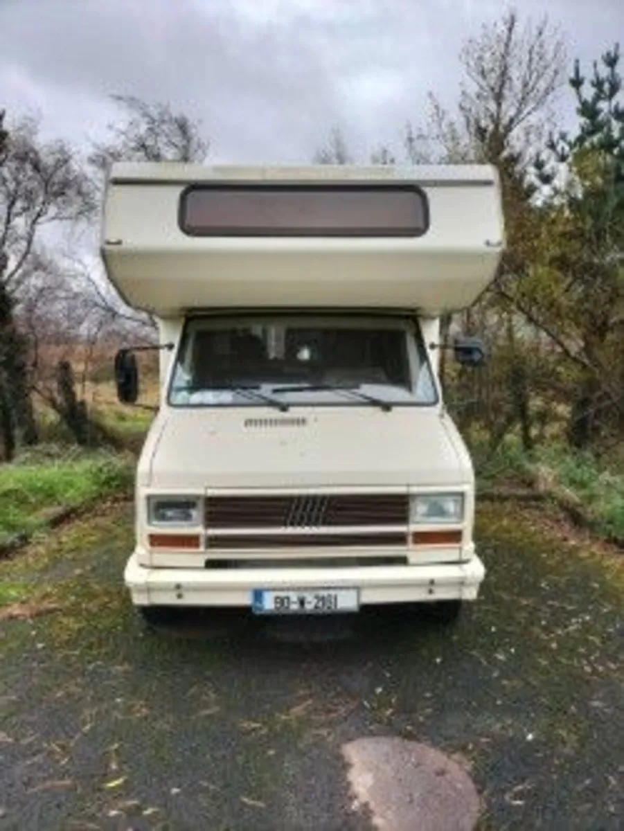 1990 Dethleffs Globetrotter – 5 Berth Motorhome - Image 1