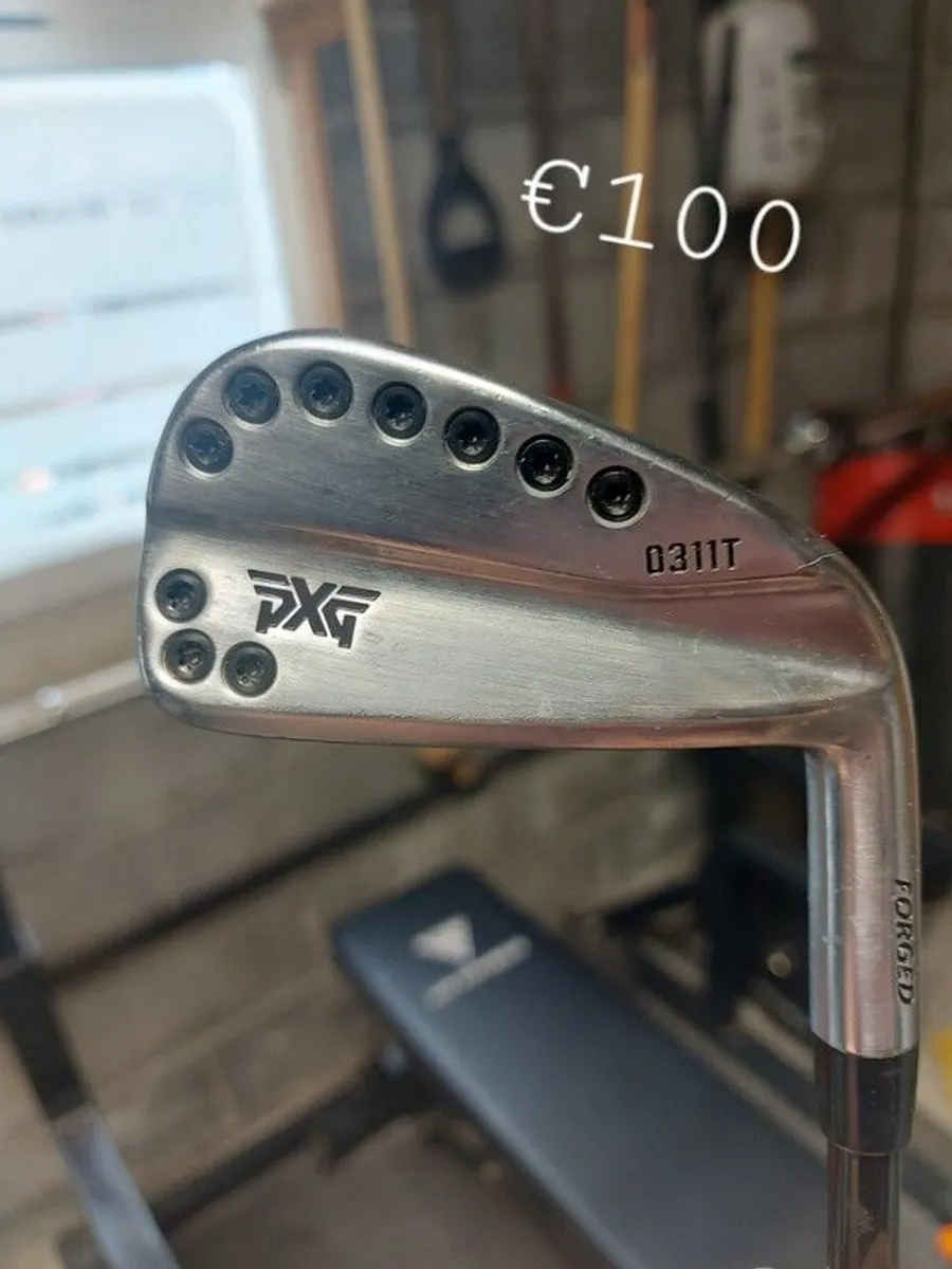 Various Golf Clubs - Image 1