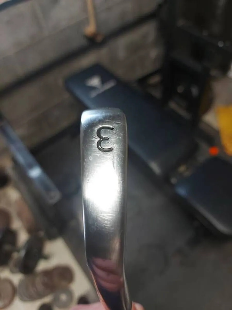 Various Golf Clubs - Image 2