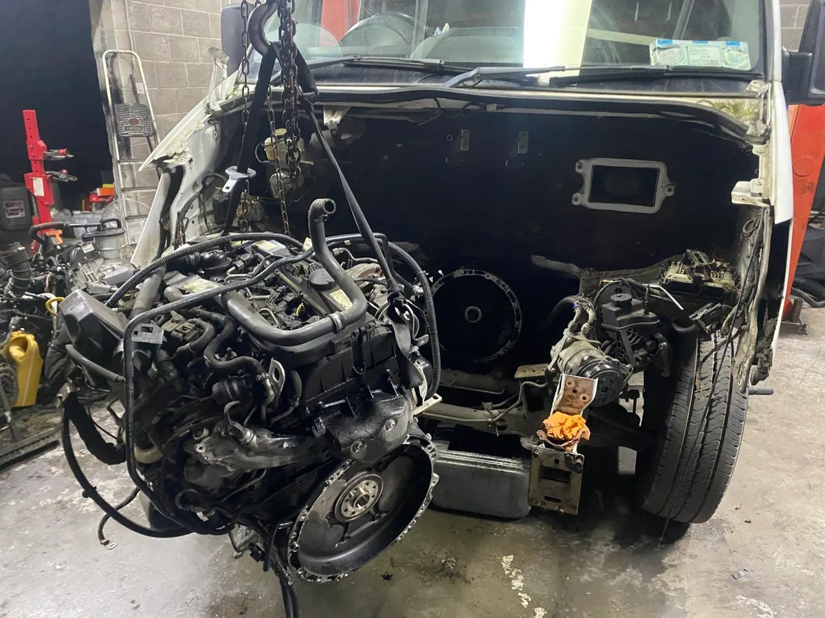 Timing Chain replacement and vehicle repair - Image 2