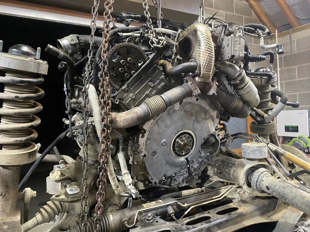 Timing Chain replacement and vehicle repair - Image 4