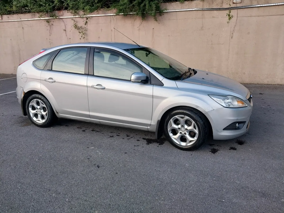 Ford Focus 2009 - Image 1