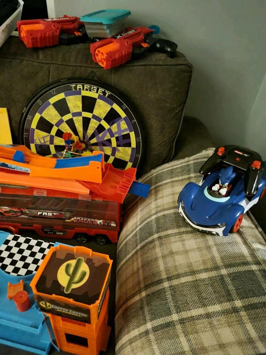 FREE Box of Toys - Image 2