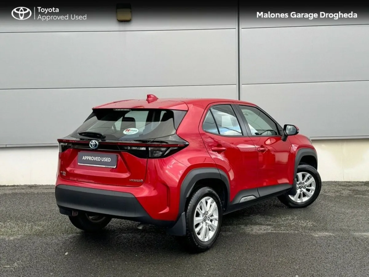 Toyota Yaris Cross 1.5 Hybrid Luna Call Now : 041 - Image 2