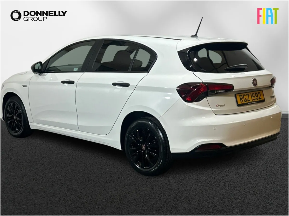 Fiat Tipo Hatchback Easy - Image 2