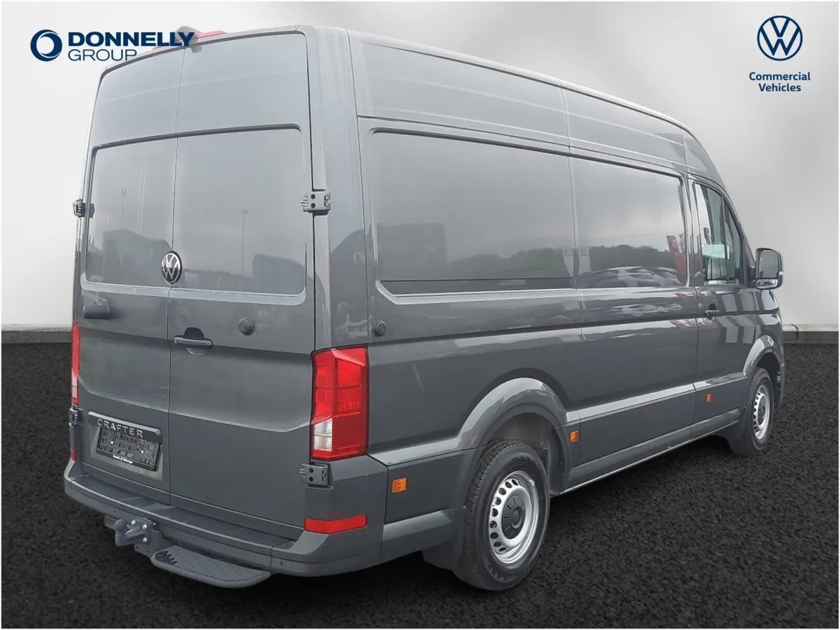 Volkswagen Crafter Cr35 Mwb Diesel Fwd Commerce Pl - Image 3