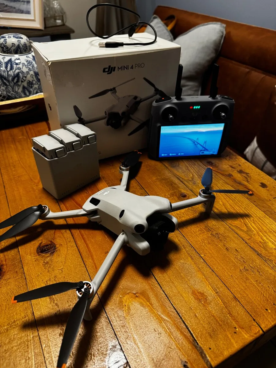 Dji mini 4 pro drone - Image 1