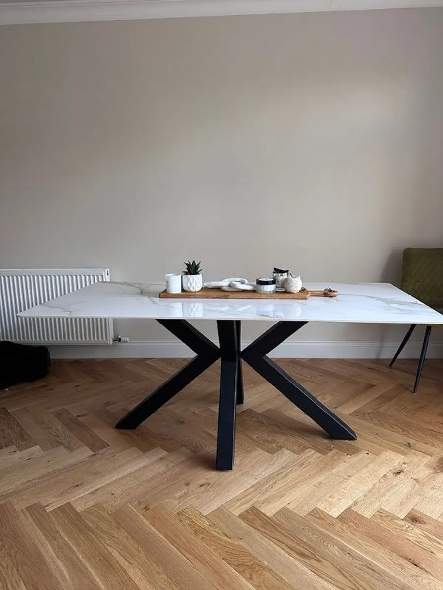 Ceramic Dining table 6 seater - Image 1