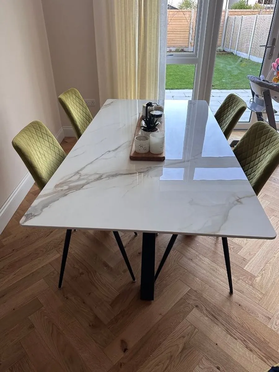 Ceramic Dining table 6 seater - Image 2