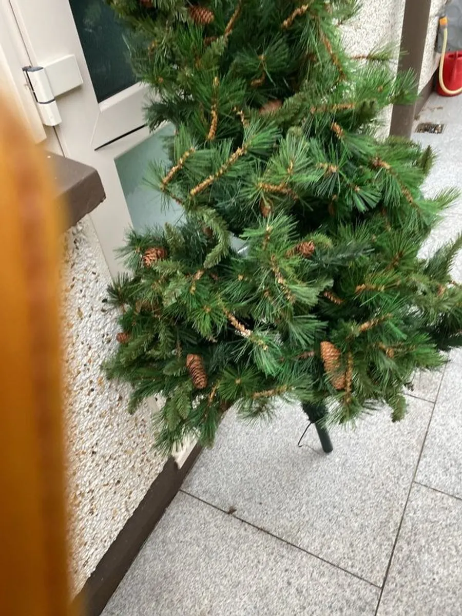 christmas tree - Image 2