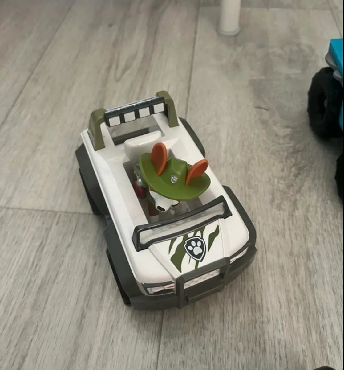 Paw Patrol figures & cars - Image 3