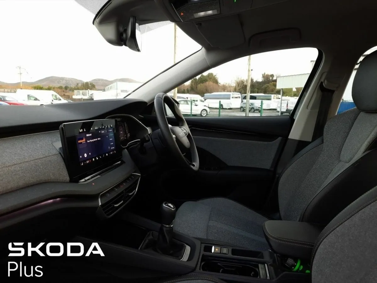 Skoda Octavia Selection Plus 2.0TDI 115HP - Image 4