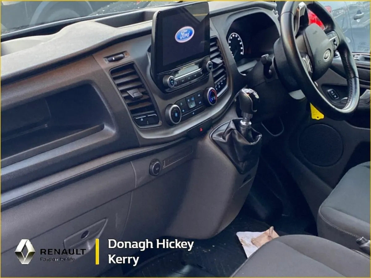 Ford Transit TRANSIT 300 SWB TREND 2.0 TD170 - Image 2