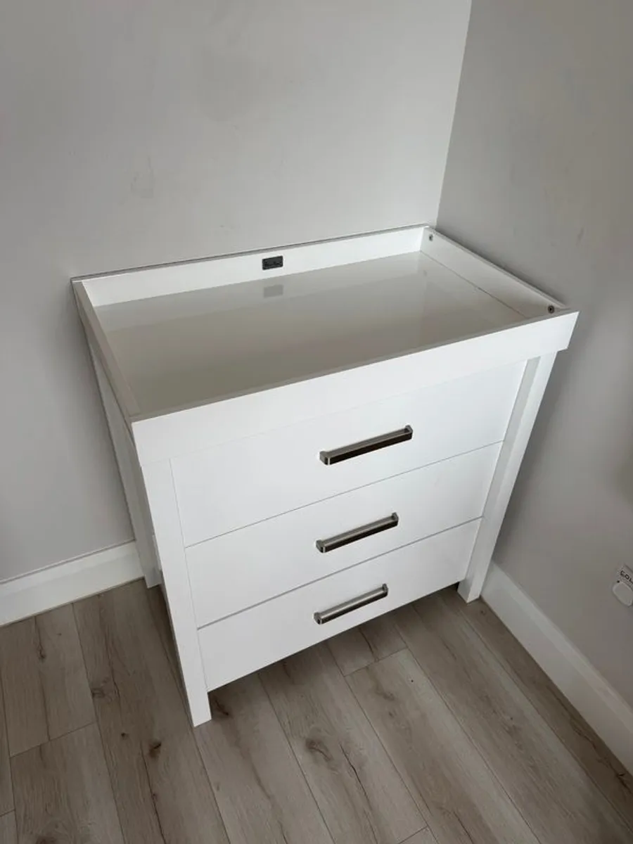 Silvercross Dresser - Gloss White - Image 3