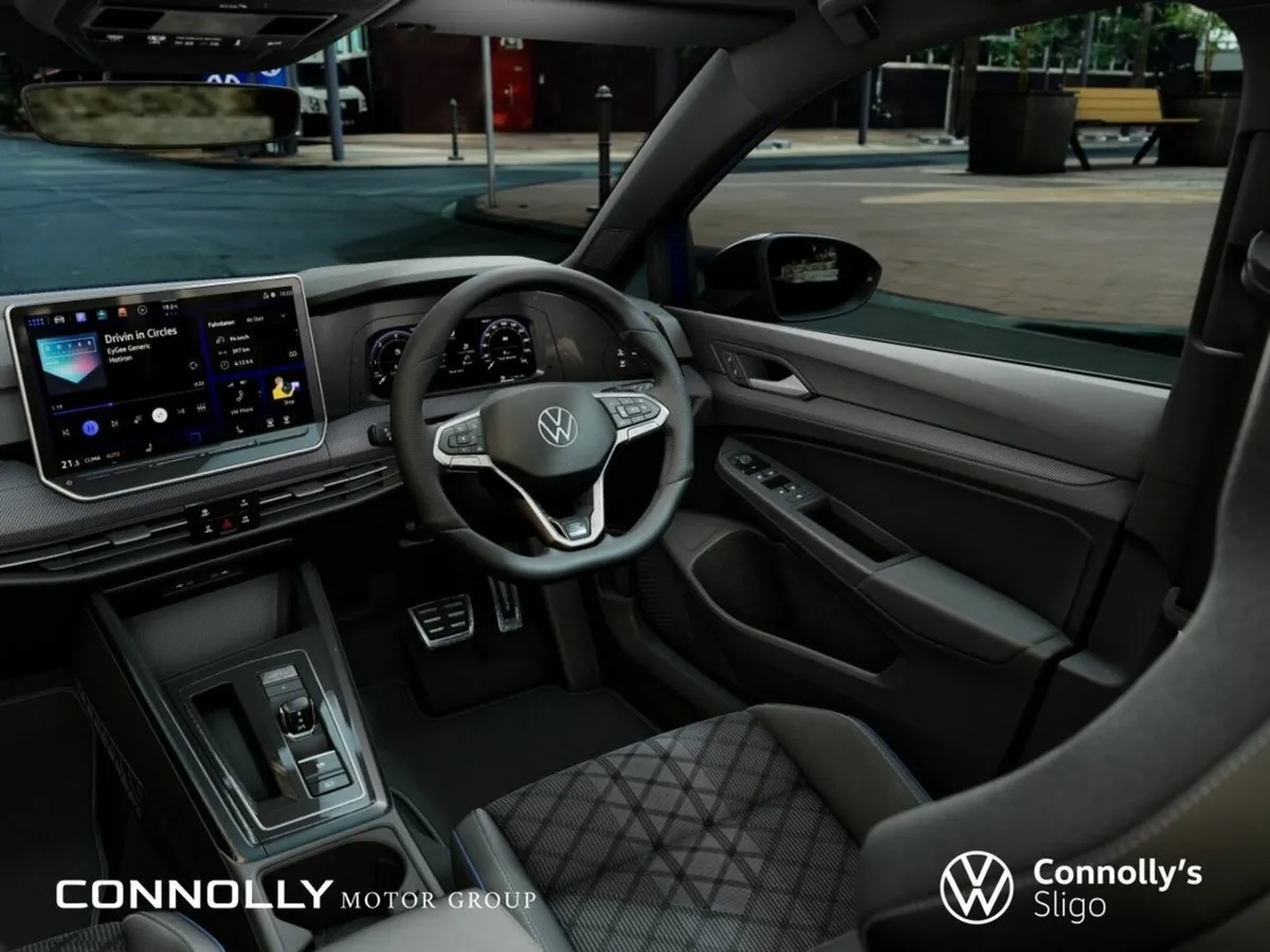 Volkswagen Golf RLINE 1.5 eTSI 116 HP 7 speed DSG - Image 3