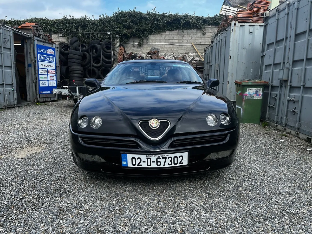 Alfa Romeo GTV - Image 3
