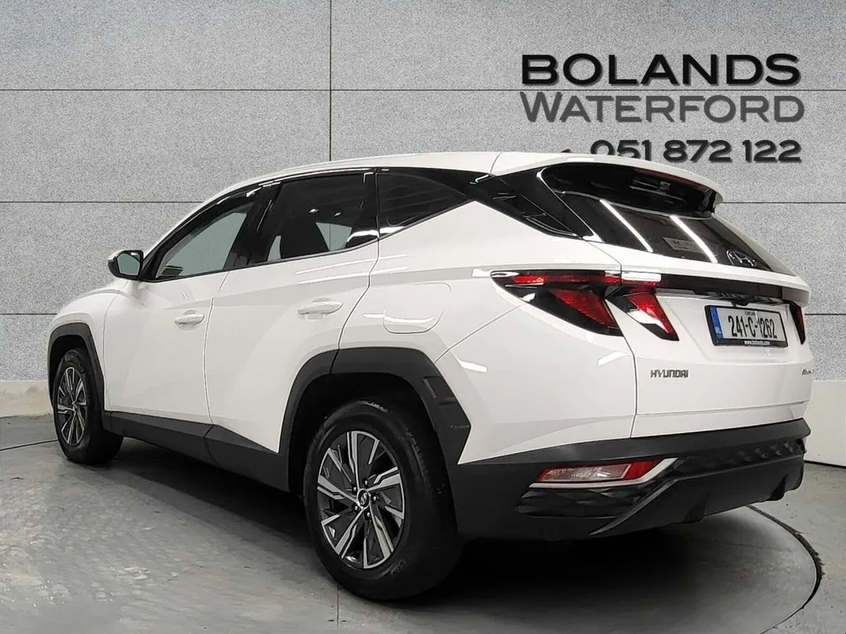 Hyundai Tucson 2WD Comfort Plus Finance from €131 - Image 3