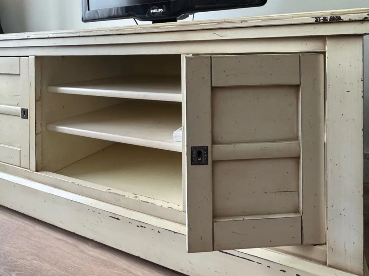 Vintage solid wood TV unit - Kilkenny - Image 4