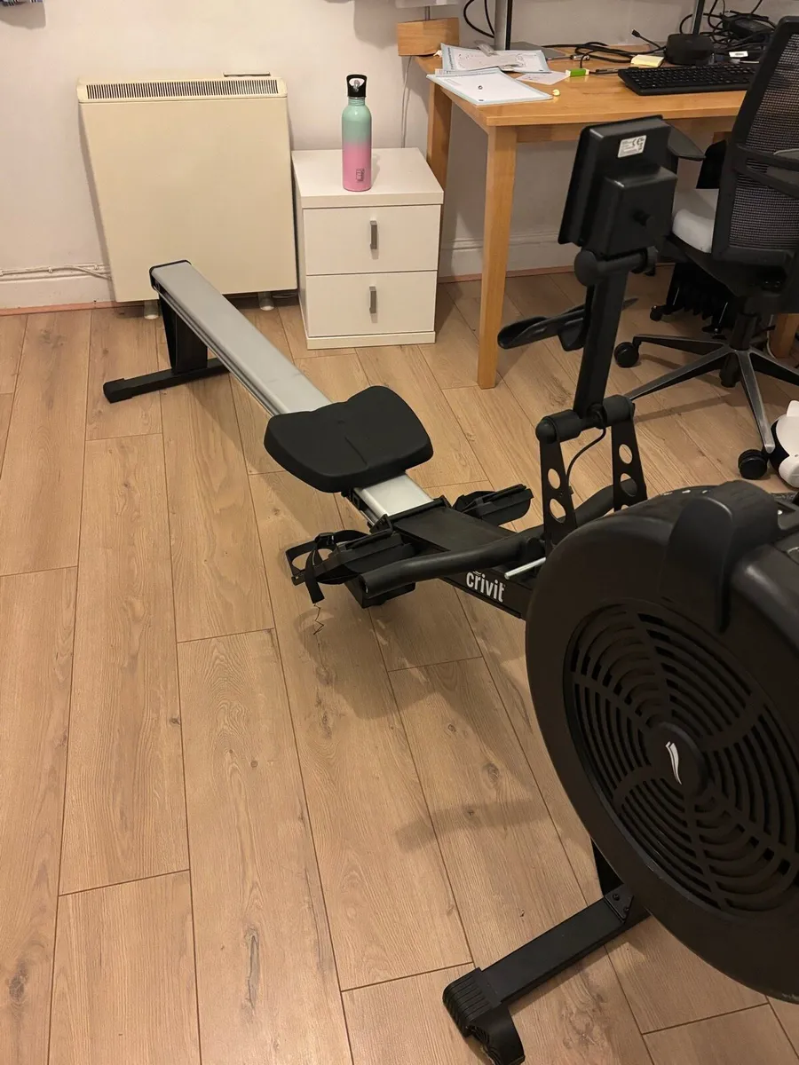 Rowing Machine - Image 3