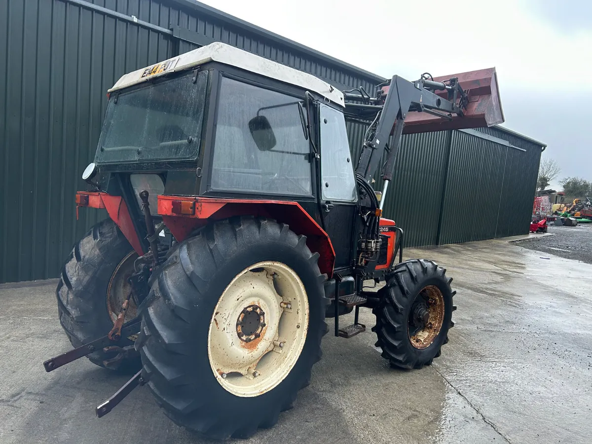 1988 Zetor 7245 with Loader - Image 3