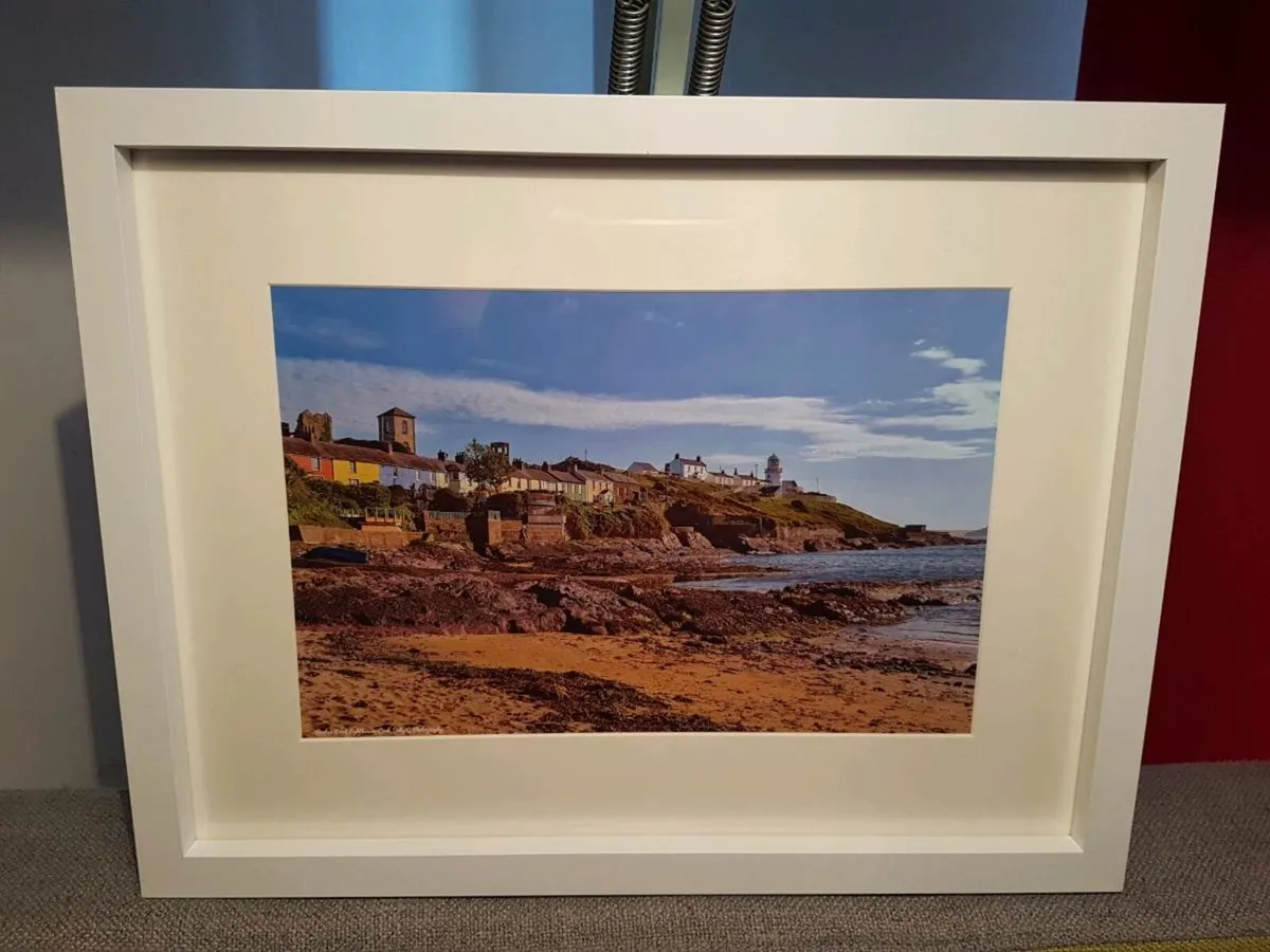 Roches Point Lighthouse - Image 2