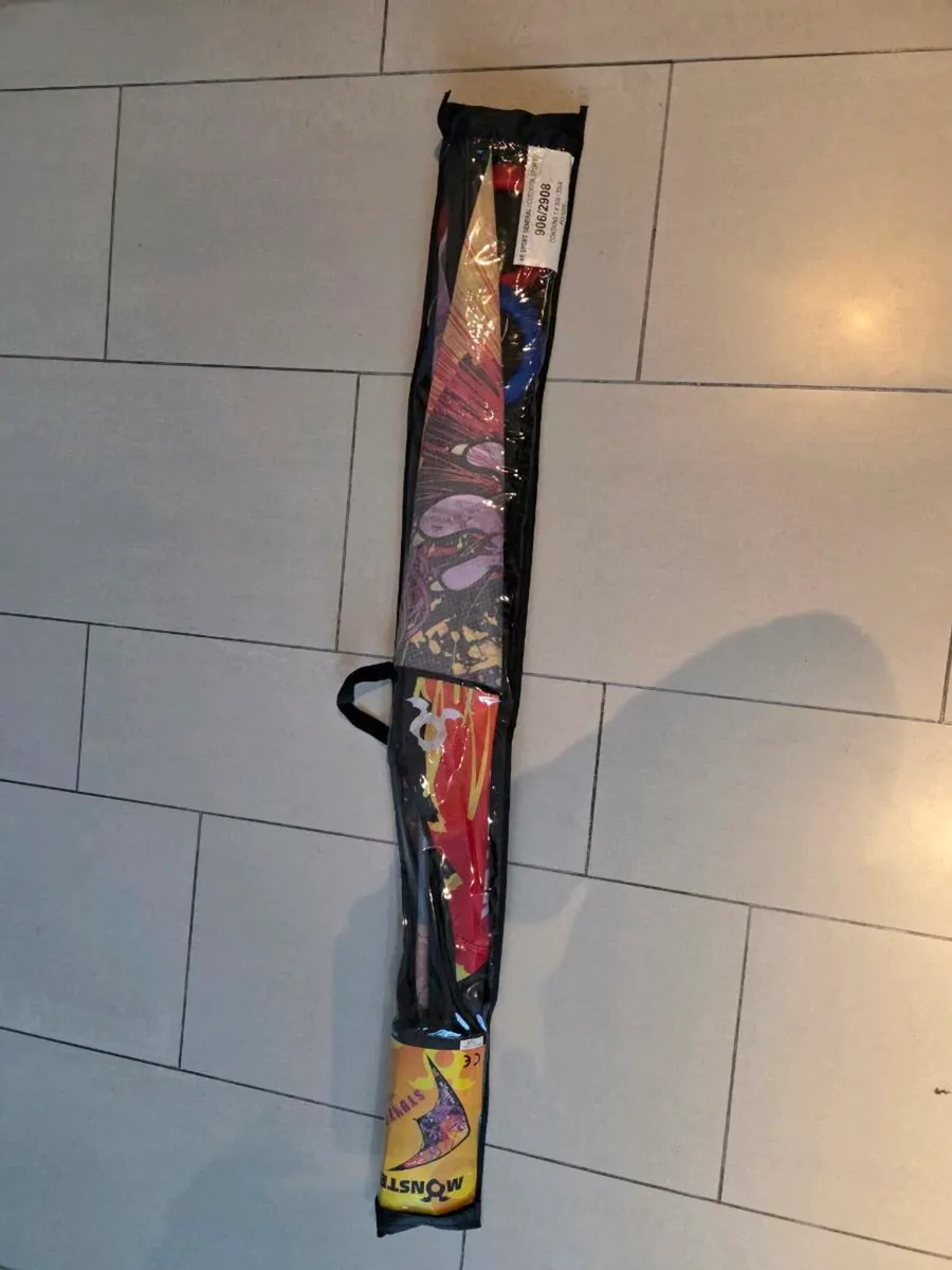 Super Xmas Present - Monster Stunt Kite! - Image 1