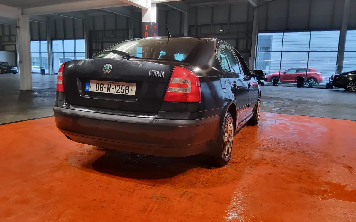 Skoda Octavia 2008 - Image 3