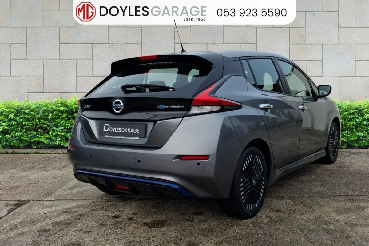 Nissan Leaf XE Cold Pack 40kWh - Image 3