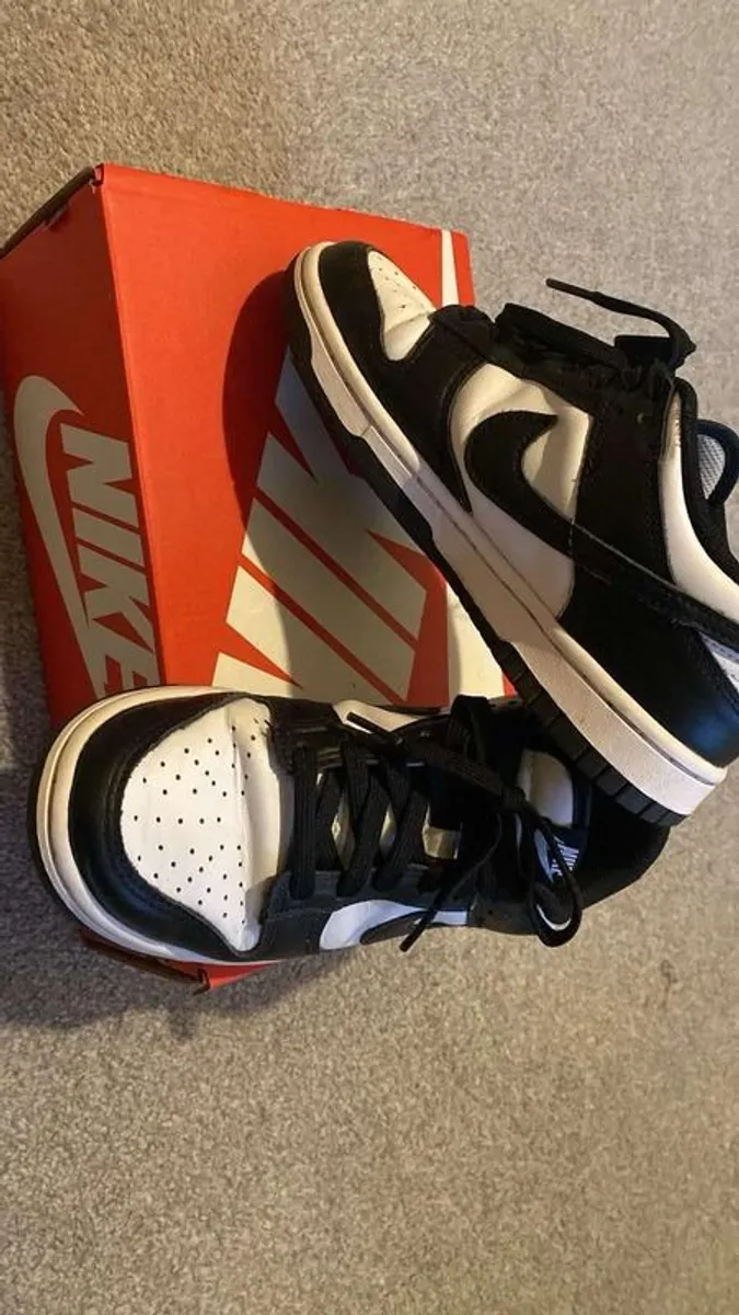 Nike Dunk Low Panda - Image 4