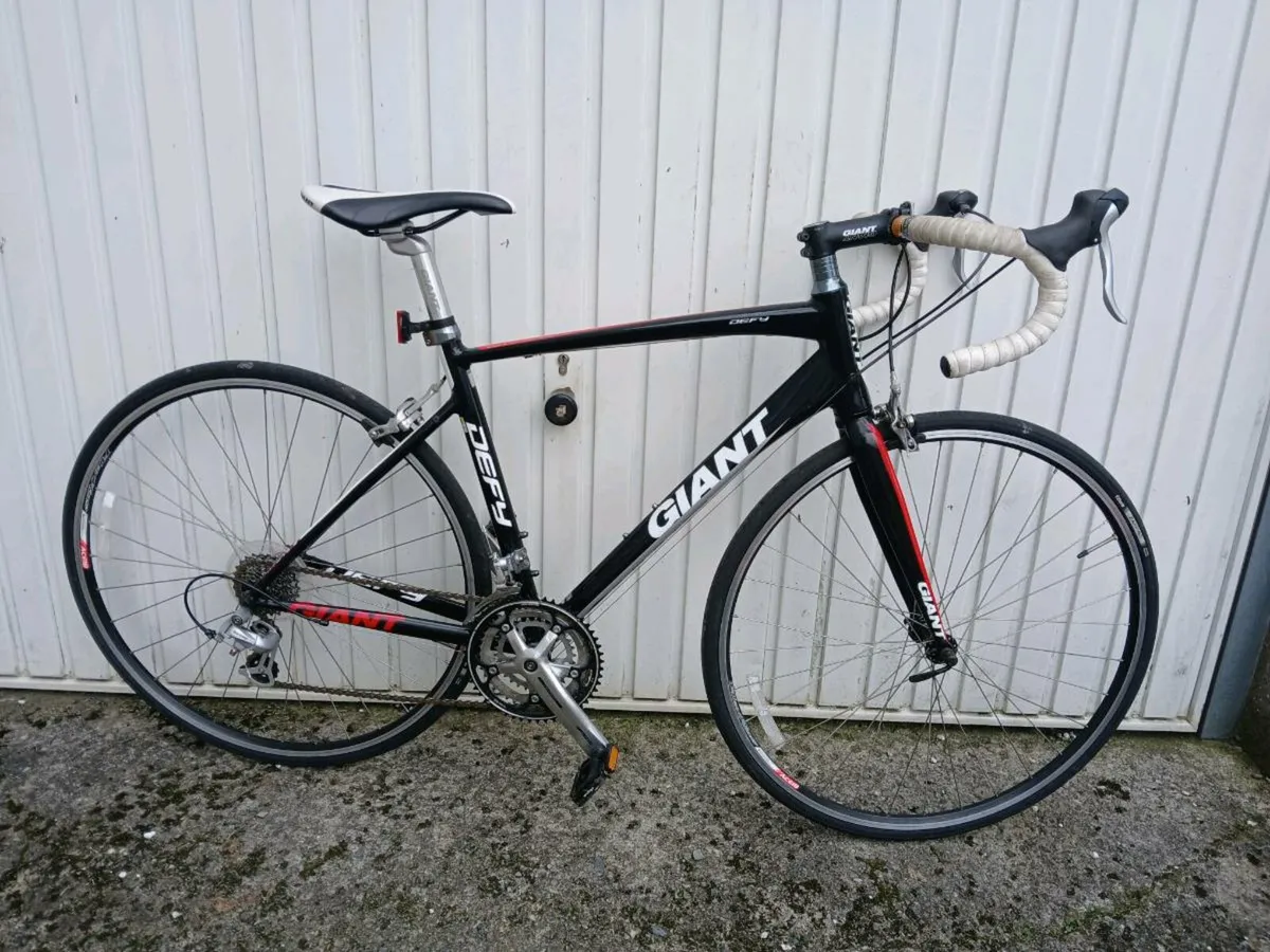 Large selection of road bikes - Image 3