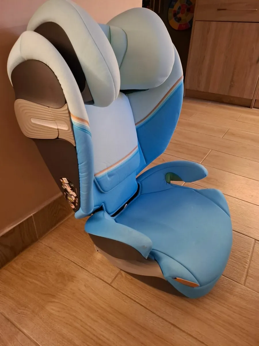 Child car seat - Image 2
