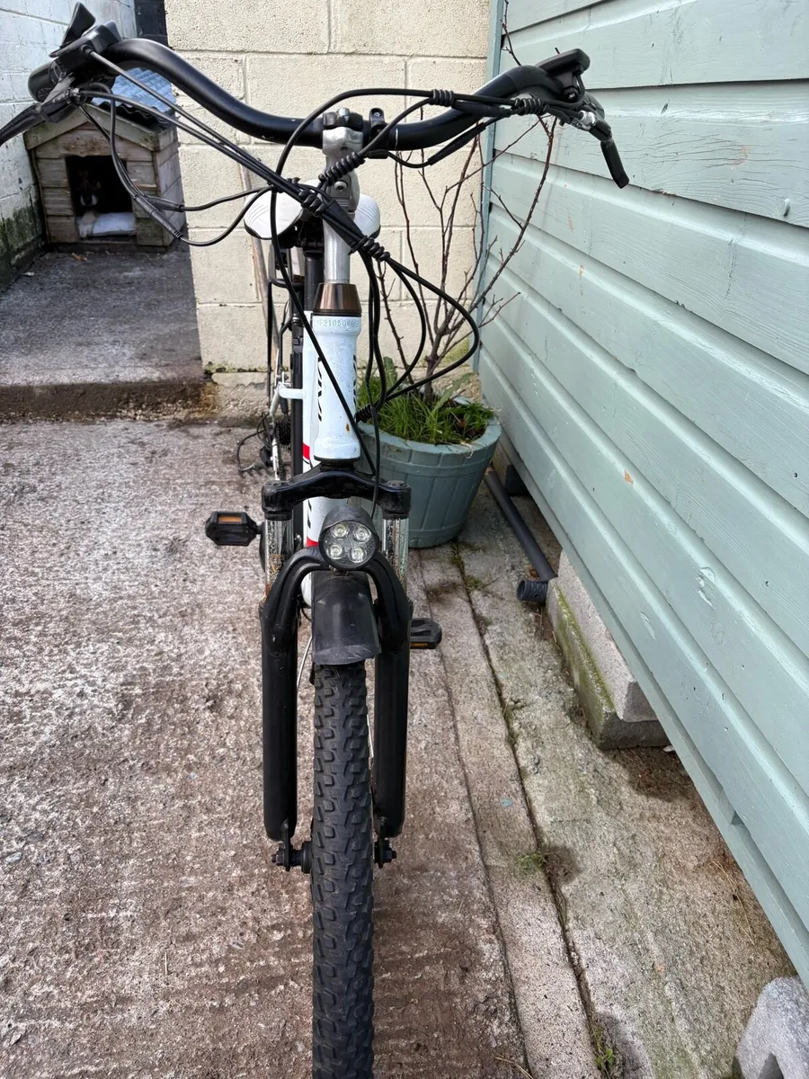 Electric bike - Image 3