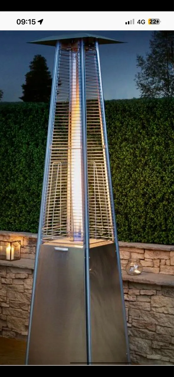 Pyramid patio Heater