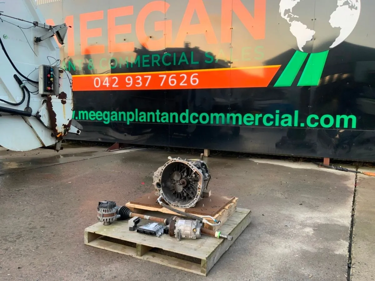 2023 RENAULT MASTER 2.2dsl GEARBOX...FWD...(M9t). - Image 1