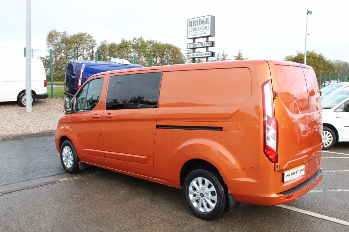 2019 Ford Transit Custom L2H1 Custom 6Seat Limited - Image 4