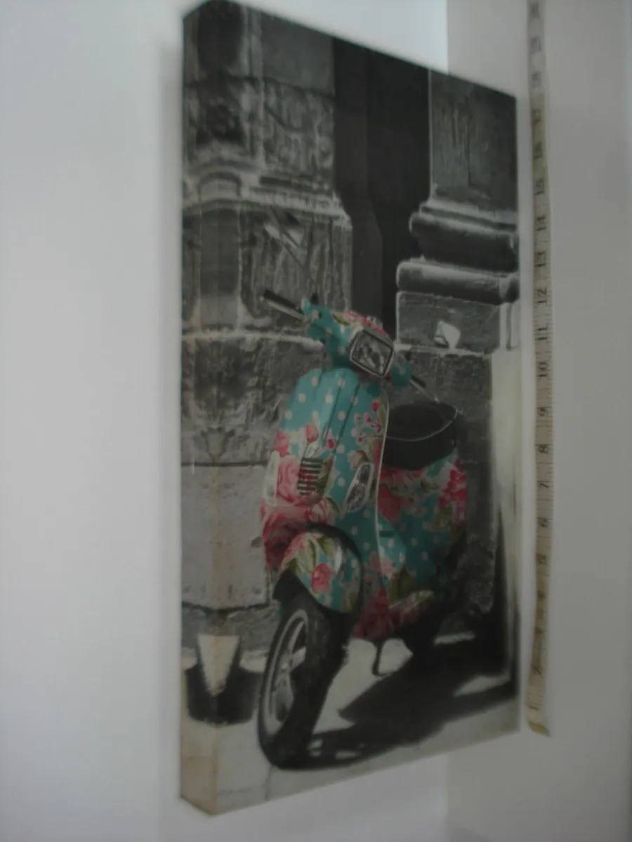 VESPA SCOOTER PRINT ON CANVAS. - Image 2