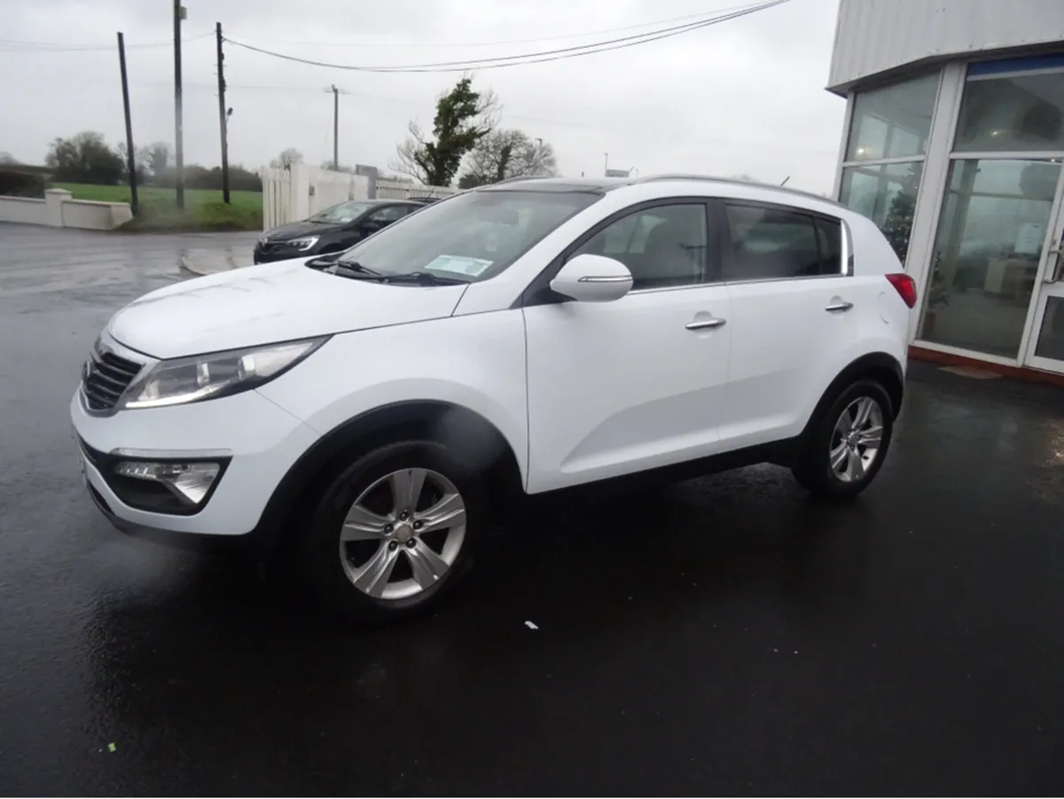 Kia Sportage 1.7 EXS 4DR - Image 2