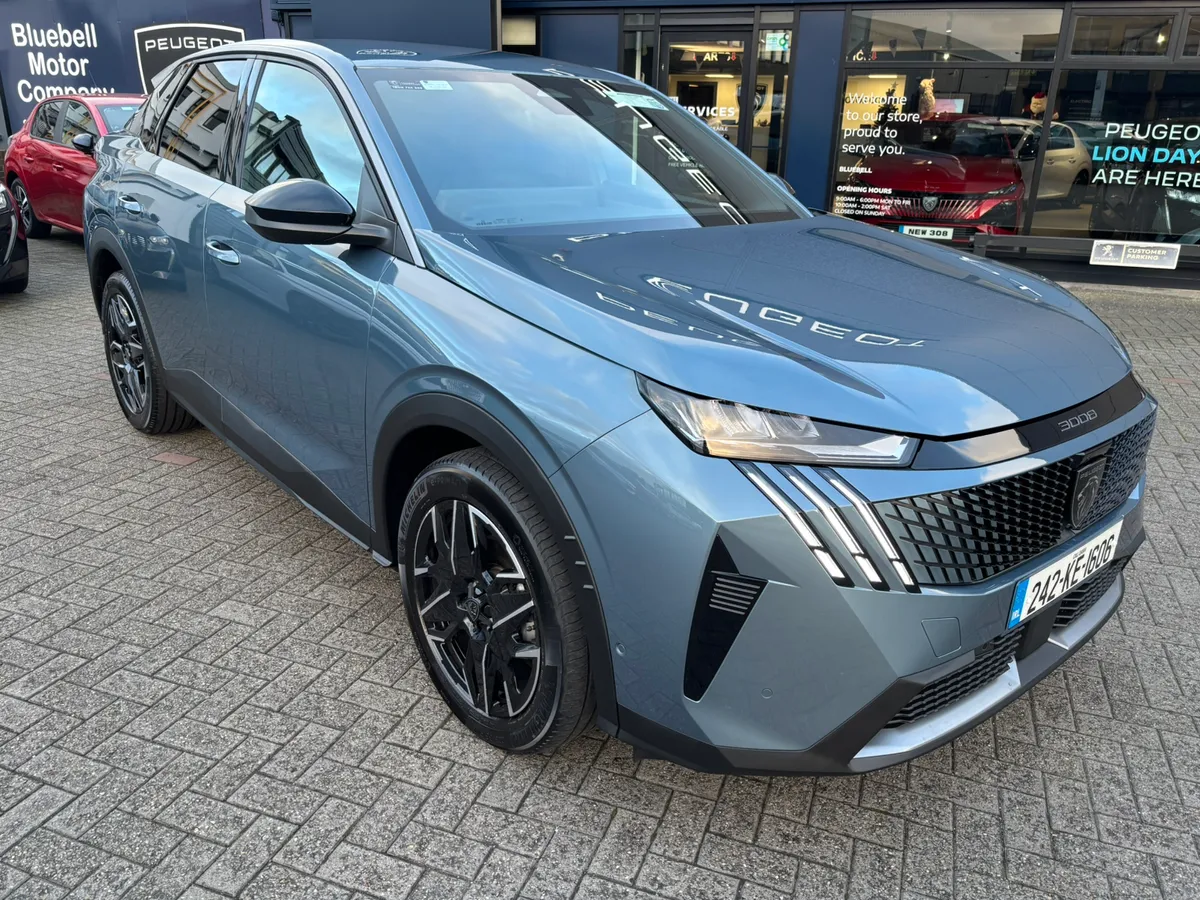 2024 Peugeot 3008 Allure Hybrid scrappage offer - Image 1